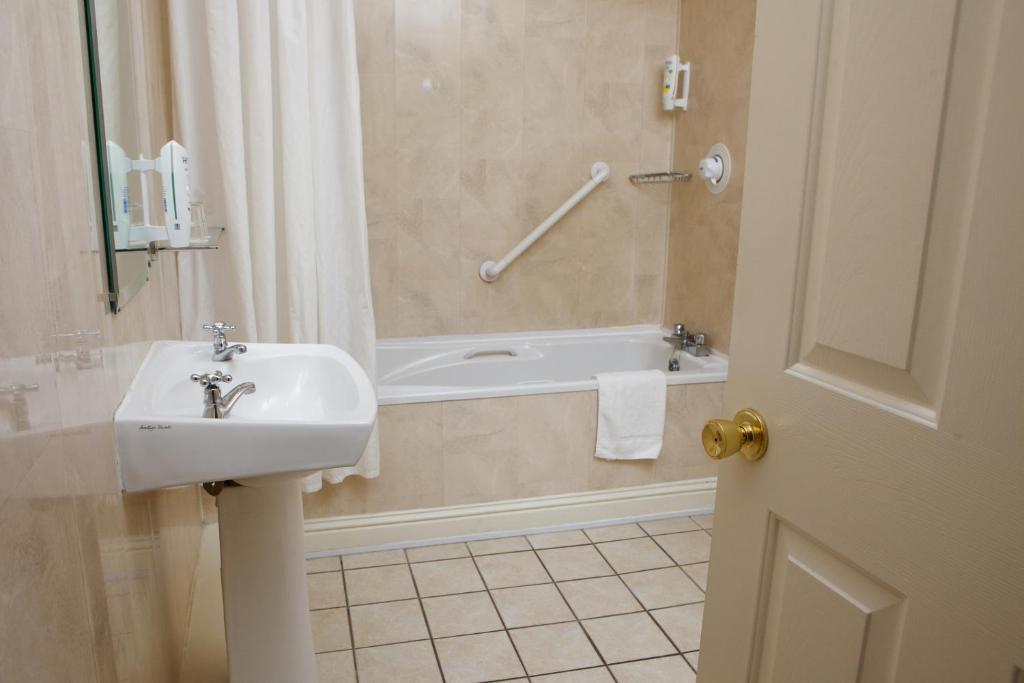 Leens Hotel Abbeyfeale Pokój zdjęcie